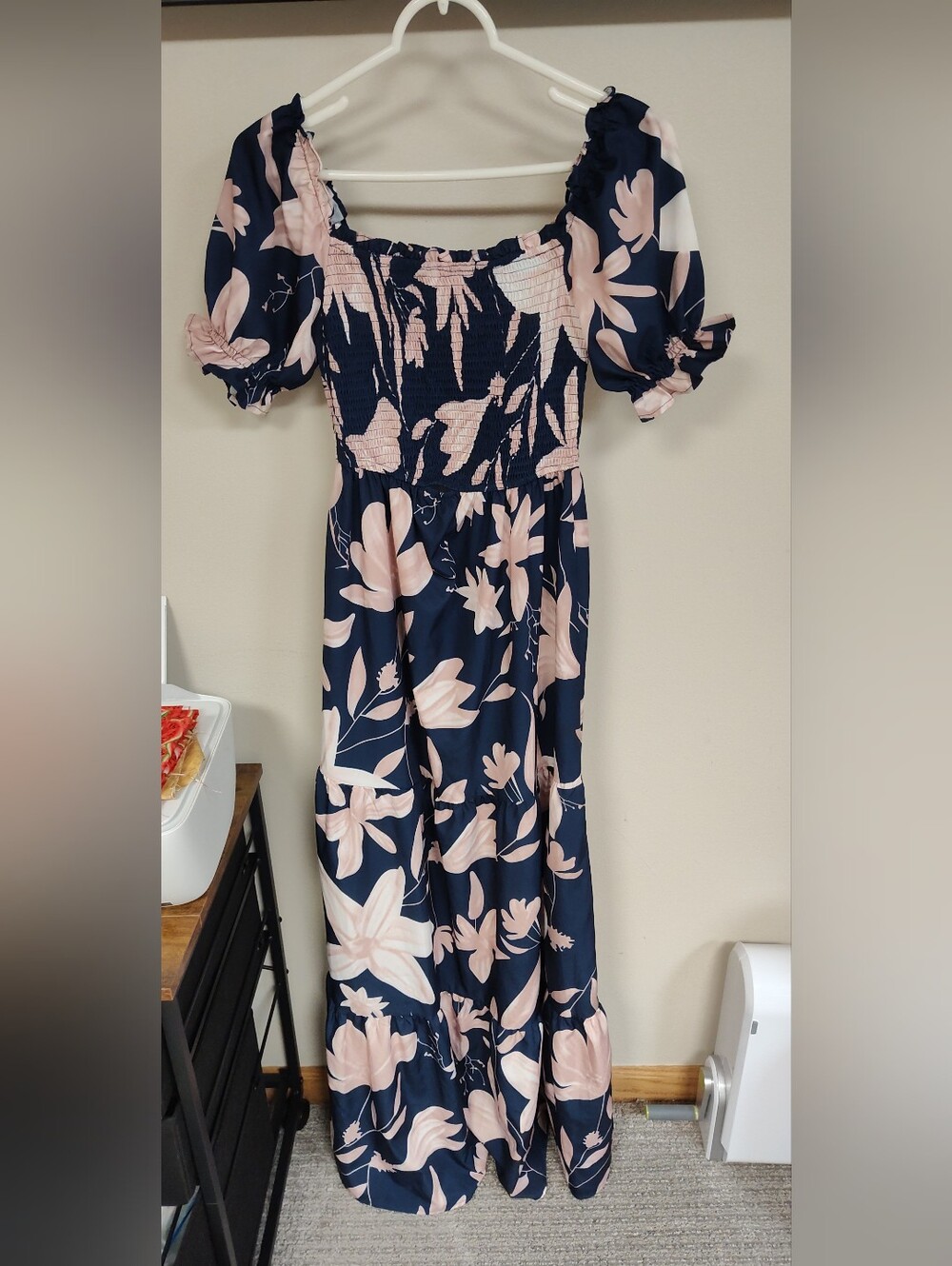 Women's Dress Day Smocked Tiered Maxi Dress - Size Small - Excellent Condition - Picture 2 of 6